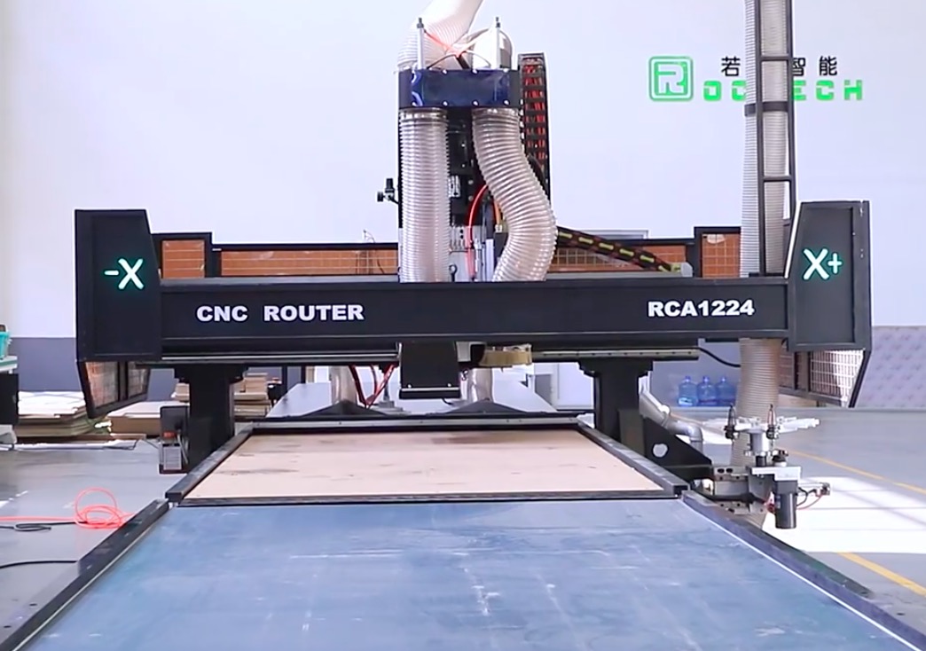 ROCTECH CNC Carving Machine: Precision Craftsmanship and Reliable Service